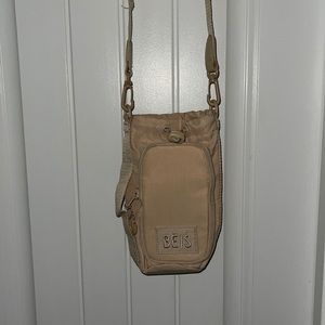 Beis water/phone holder with adjustable strap